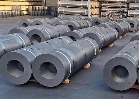 The Principle and Application of Graphite Electrodes